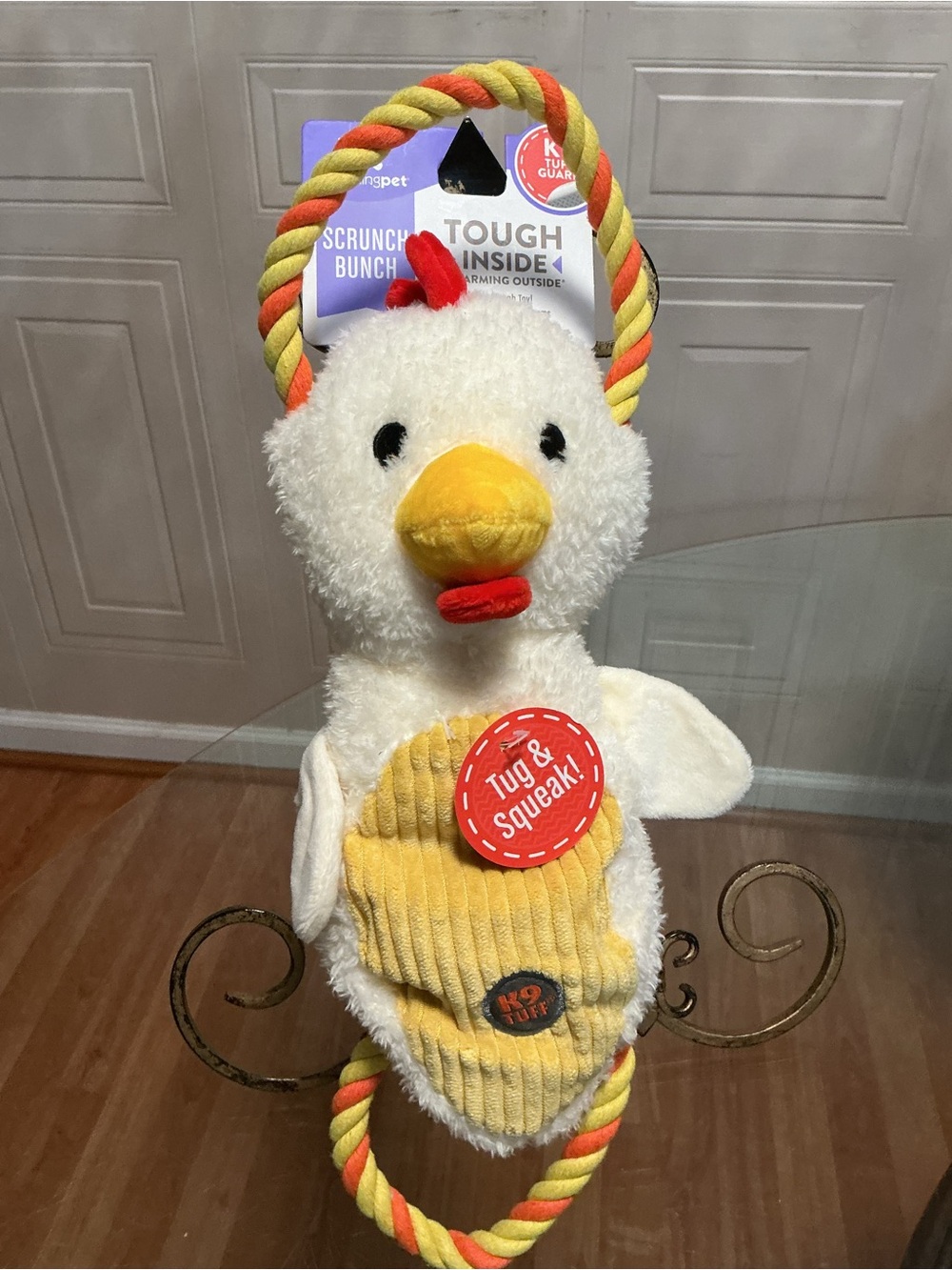 Outward Hound  Ropiez Chicken K9 Dog Toy w/Squeaker/Rope & Tag Fun New  18”
